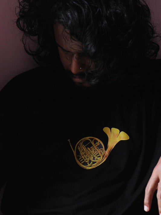 GOLDEN TRUMPET (Oversized Fit T-Shirt)